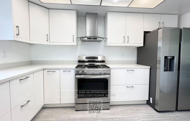 Beautifully 3BR Townhome with Huge Loft Style Master Bedroom  and tons of storage.