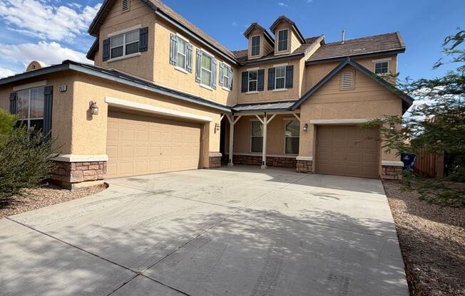 AMERICANA Property Mgmt - Large 4 beds, 2 story home in NLV gated community.
