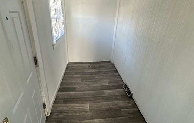 2 bed 1 bath update home with original hardwood