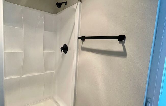 Studio, 1 bath, 250 sqft, $1,150, Unit 205