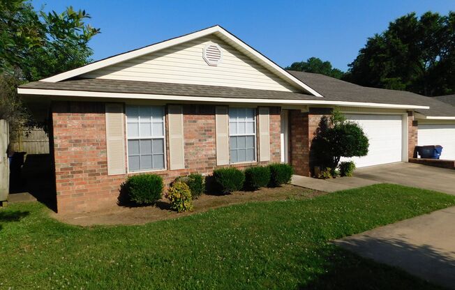 2 beds, 2 baths, $1,150