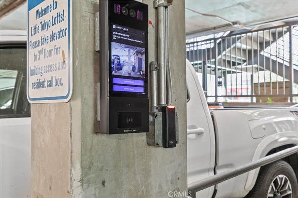 Studio, 1 bath, 790 sqft, $2,050, Unit 329