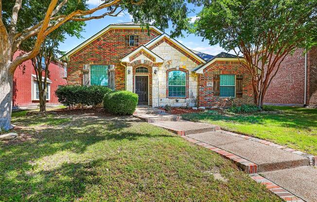 1776 BENTLEY DR