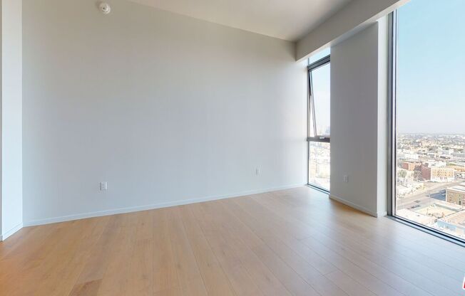 2 beds, 2.5 baths, 2,802 sqft, $18,995, Unit PH15