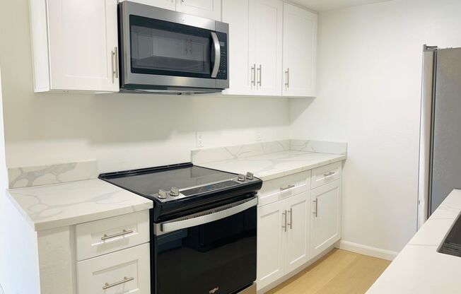 Beautiful 2 bedroom Condo