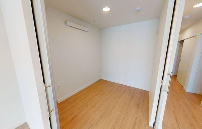 1 bed, 1 bath, 520 sqft, $2,115, Unit 517