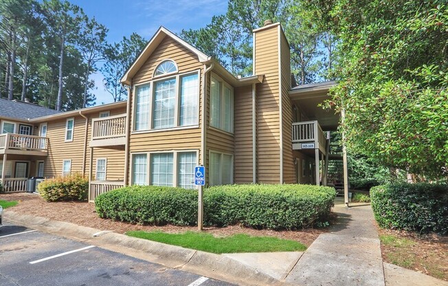 1408 COUNTRY PARK DR SE