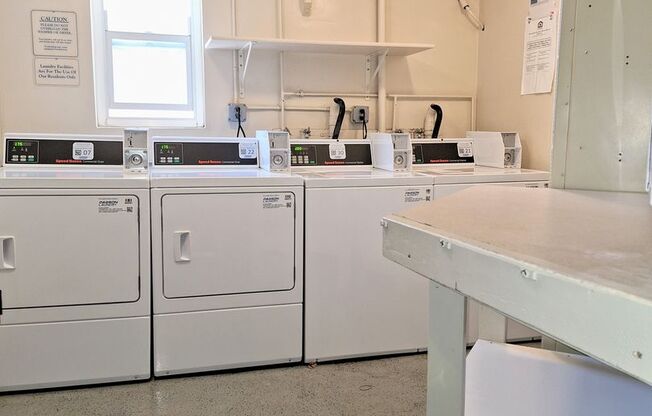 Studio, 1 bath, 350 sqft, $1,695, Unit #4