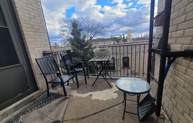 2523-29 Webster