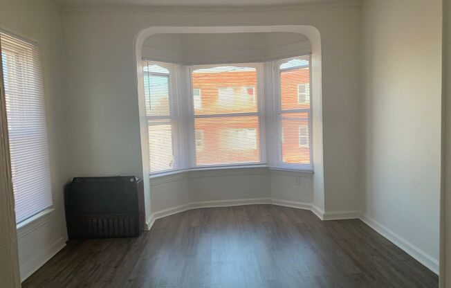 East End York City 1 Bedroom Apartment