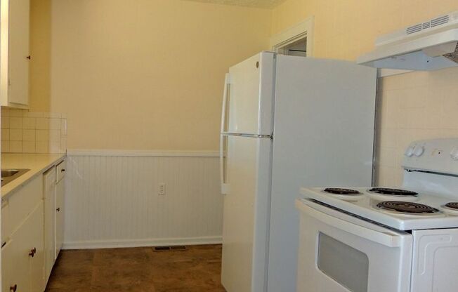 2 beds, 1 bath, $1,500