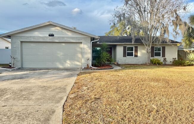 Altamonte Springs - 4 Bedroom, 2 Bathroom - $2,495.00 POOL HOME