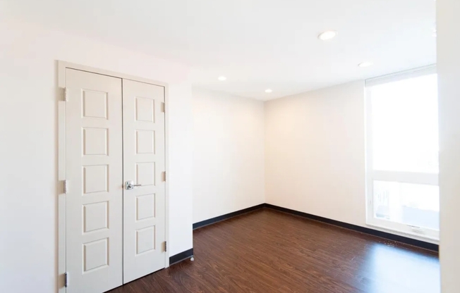 2 beds, 2 baths, 910 sqft, $4,350, Unit Unit 309