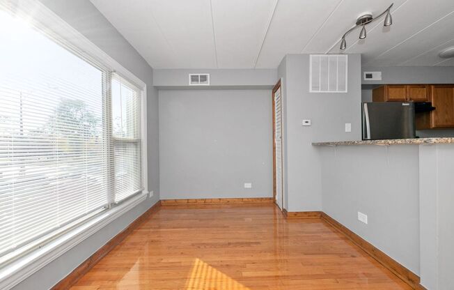 3148-50 W. Marquette