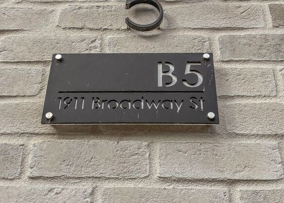 Broadway -Vancouver