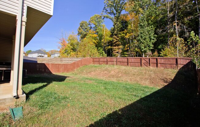 1328 BLACK OAK CIR