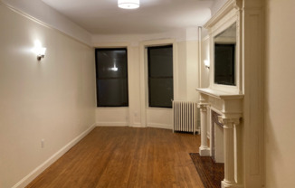 328 W 101 ST