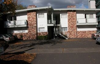 2 beds, 1 bath, $1,250