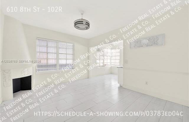610 8 ST
