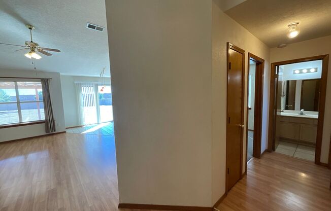 3 beds, 2 baths, $1,750