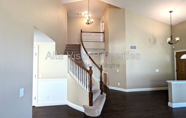 5 beds, 3.5 baths, 2,410 sqft, $5,995