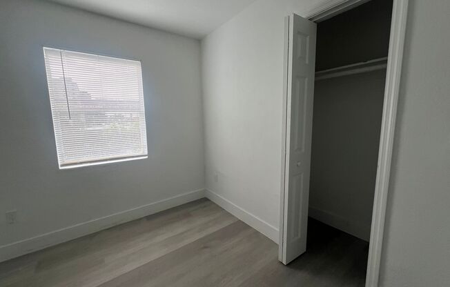 2 beds, 1 bath, 750 sqft, $1,650, Unit 5250-14