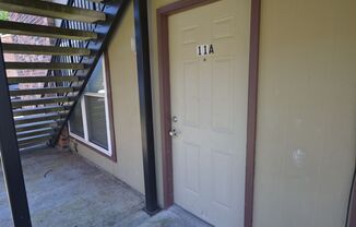 2 bedroom, 2 bath apartments in Sherwood Forest Oaks