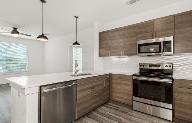 1 bed, 1 bath, 833 sqft, $1,919, Unit 1309-2