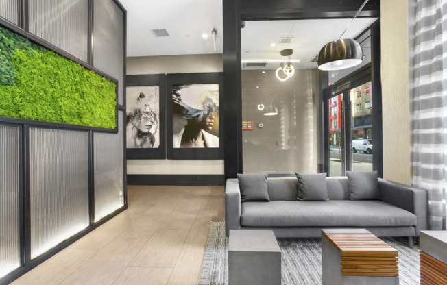 1 bed, 1 bath, 740 sqft, $4,250, Unit 502