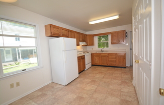 2 beds, 1 bath, $1,575