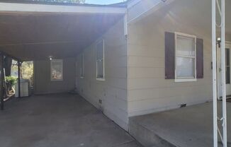 3 beds, 2 baths, $1,425