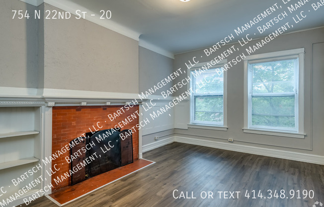 754 N 22 ST