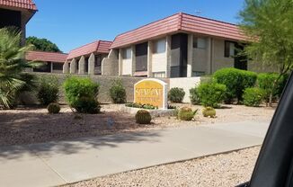 AFFORDABLE UNIT IN TEMPE!
