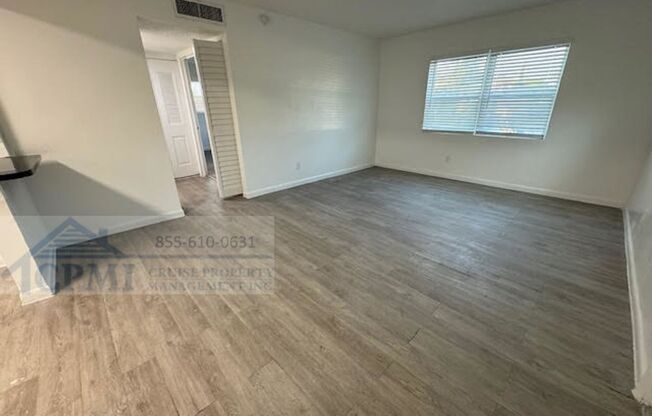 2 beds, 1 bath, 864 sqft, $1,759, Unit 105