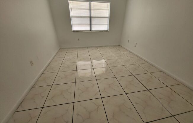 1 bed, 1 bath, 669 sqft, $1,550, Unit 631-212