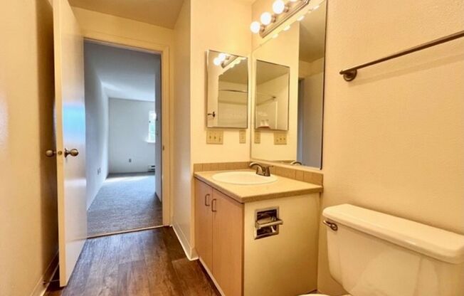 2 beds, 2 baths, 990 sqft, $2,595, Unit A 107