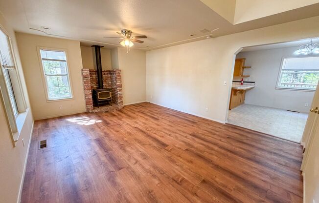 $1,000 MOVE IN SPECIAL OFF FIRST MONTHS RENT.