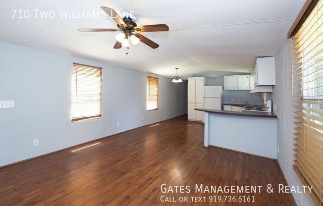 710 2 WILLIAMS LN