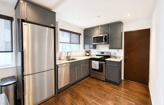 Turnkey Top-Floor Living in Gated Community Near City Park, Dining & Hospitals