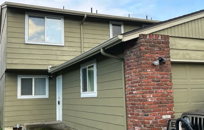 Salishan 4-Plex
