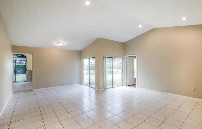 211 NW 187 AVE