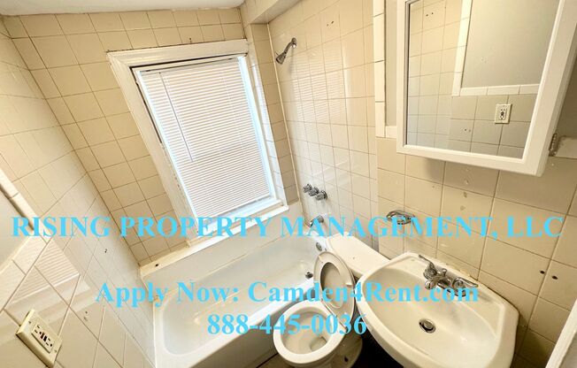 Newly Renovated 2 bedroom 1 bathroom home located in the historic Fairview section of Camden. This end unit has a wraparound yard on all 3 sides and private driveway.