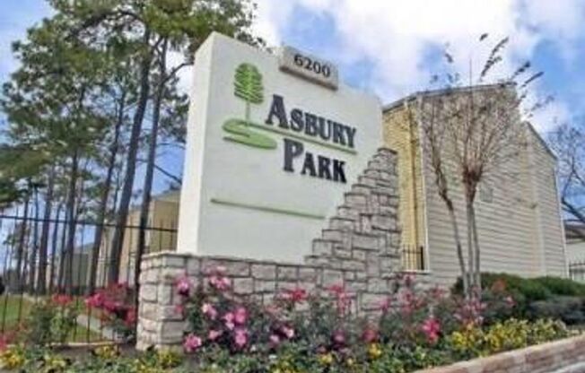 3 BR 2 BA Condo - Downstairs