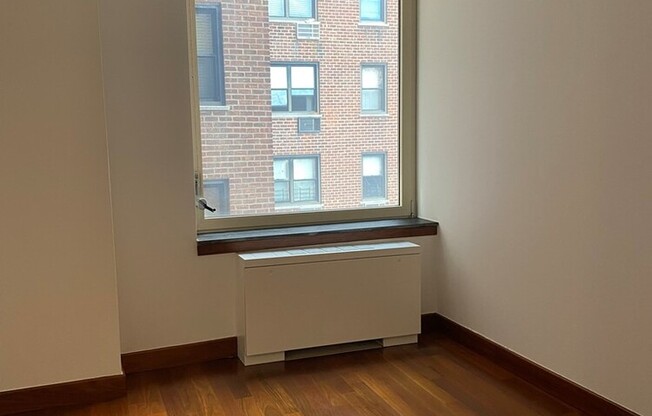 3 beds, 3 baths, 1,410 sqft, $12,500, Unit 10A