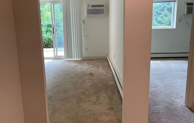 1 bed, 1 bath, 600 sqft, $1,475, Unit A - 14