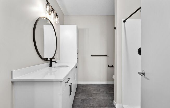 2 beds, 2 baths, 1,210 sqft, $1,950, Unit 520