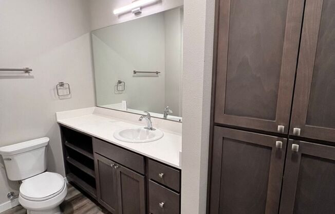 2 beds, 2 baths, 1,198 sqft, $6,000, Unit PH-5