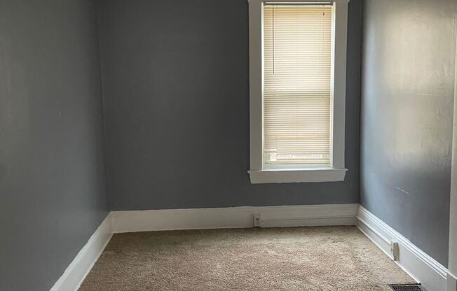 W. 57th 1820 - Triplex - selling