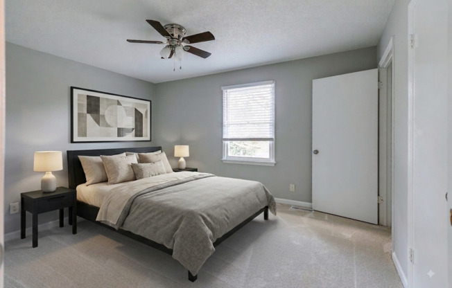 Beautifully Renovated Two Bedroom Duplex – Close to Downtown!
