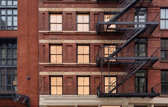 458 GREENWICH ST